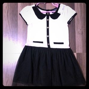 Casual knit black and off white dress.